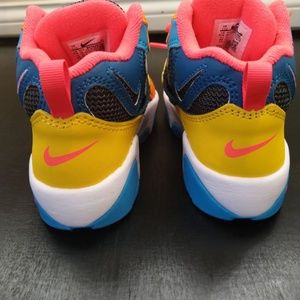 nike speed turf grade school